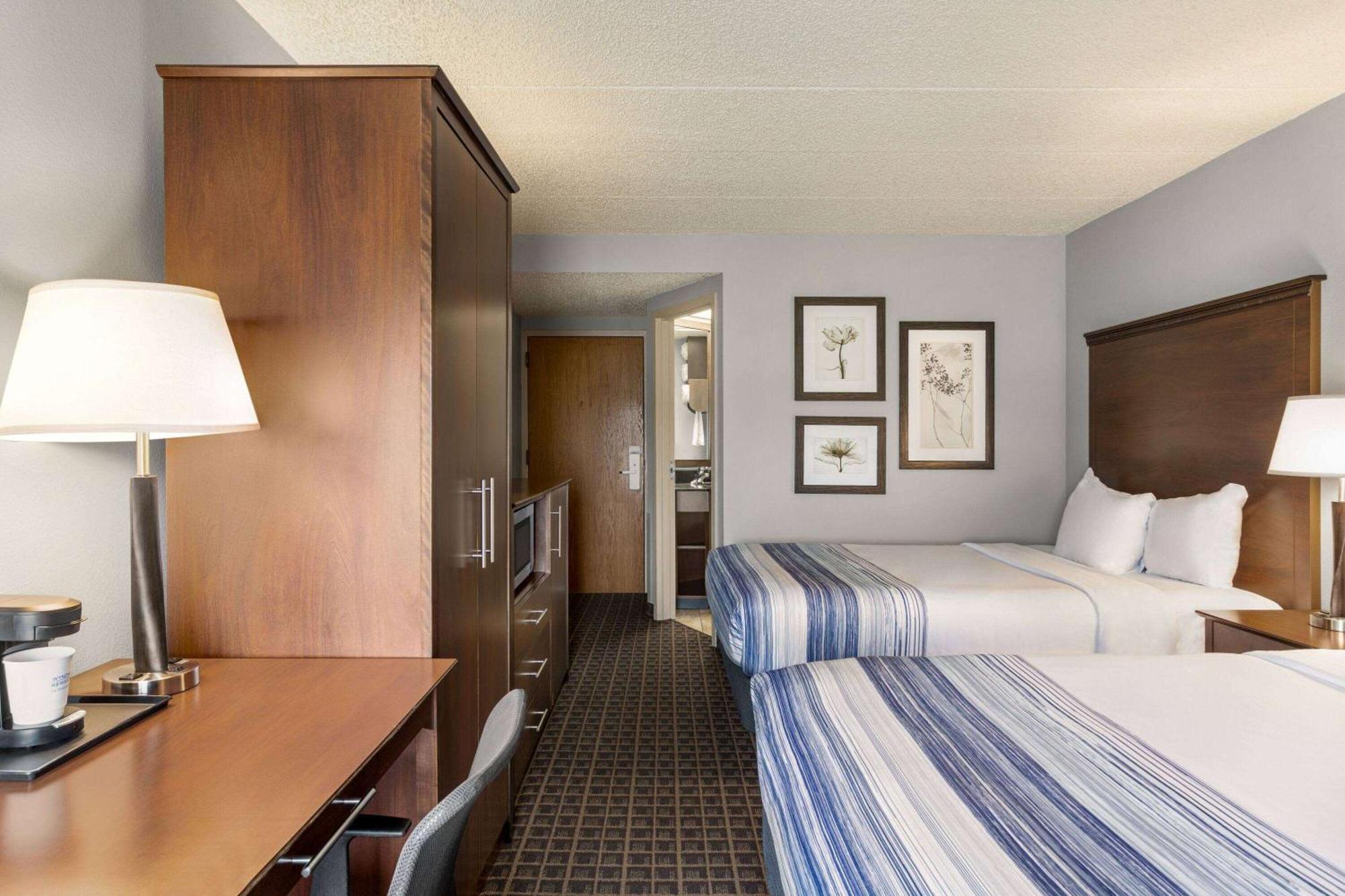 Americinn By Wyndham Madison West Eksteriør billede